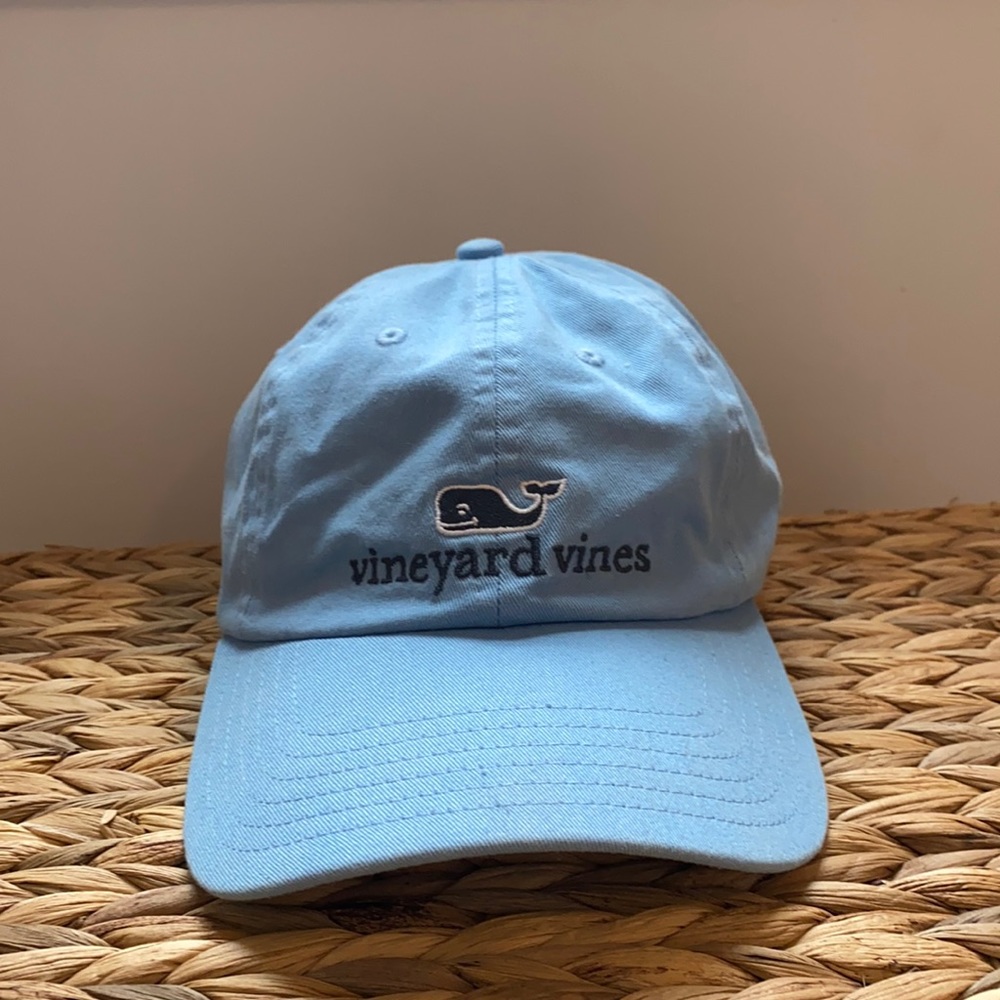 Vineyard vines hat